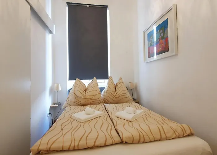 Quiet 2-room Flat, Walking Distance To Centre דירה וינה
