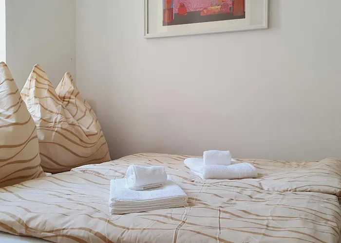 Quiet 2-room Flat, Walking Distance To Centre דירה וינה